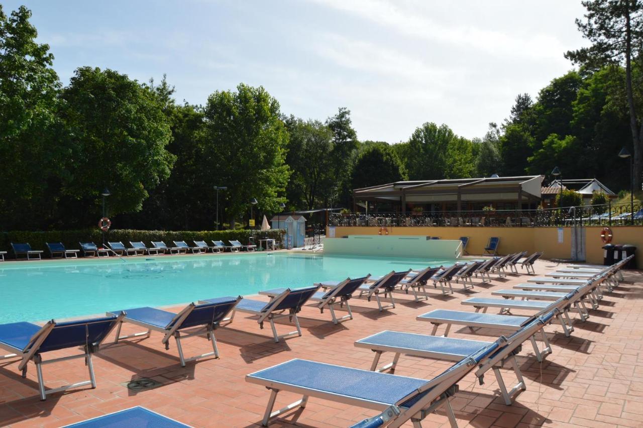 Camping Village Mugello Verde サン・ピエーロ・ア・シエーヴェ エクステリア 写真