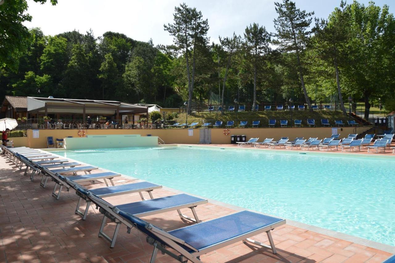 Camping Village Mugello Verde サン・ピエーロ・ア・シエーヴェ エクステリア 写真