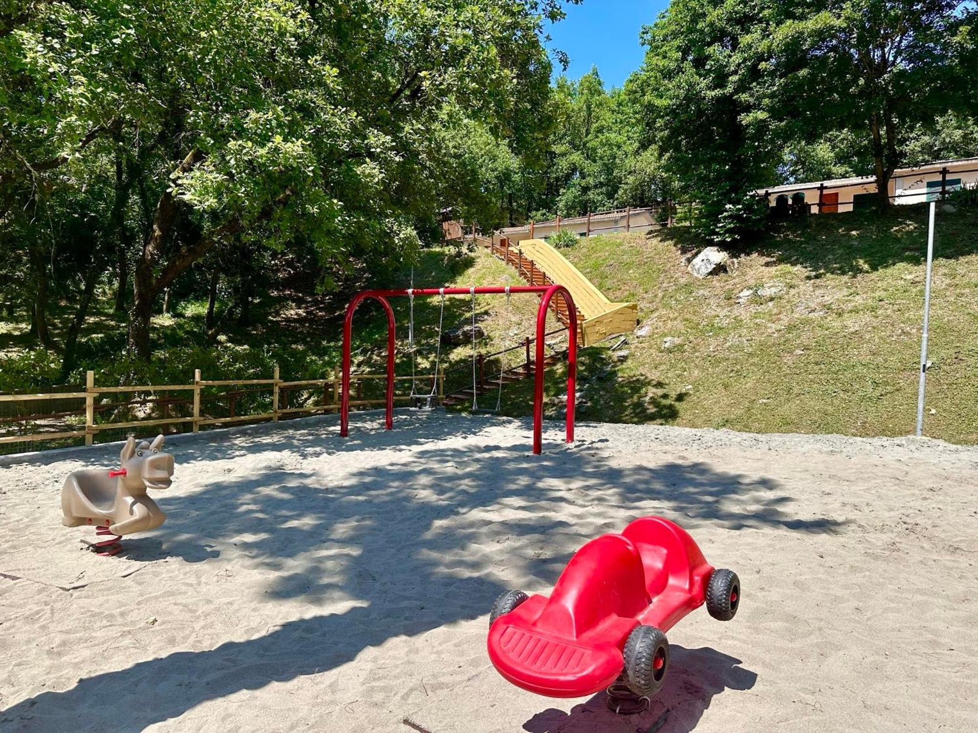 Camping Village Mugello Verde サン・ピエーロ・ア・シエーヴェ エクステリア 写真